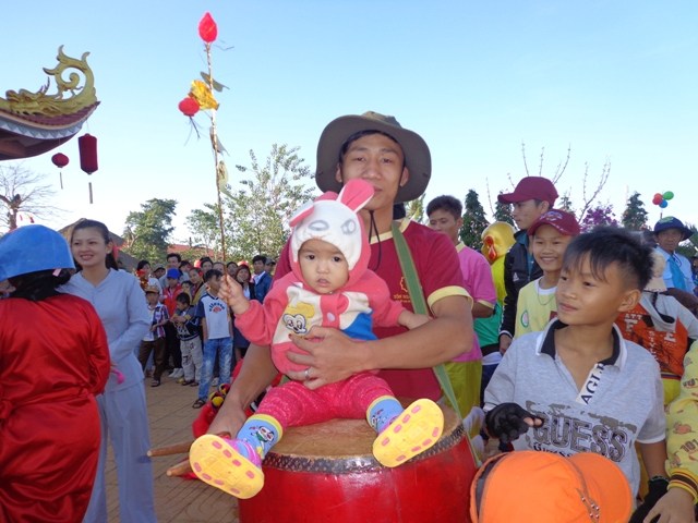 Hoa Khai ngày xuân khai hội