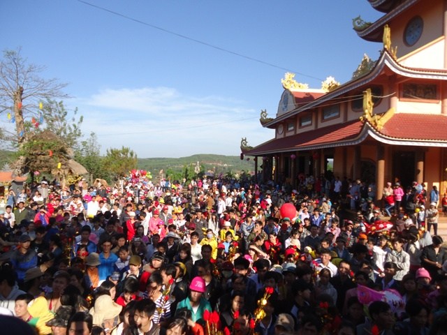 Hoa Khai ngày xuân khai hội