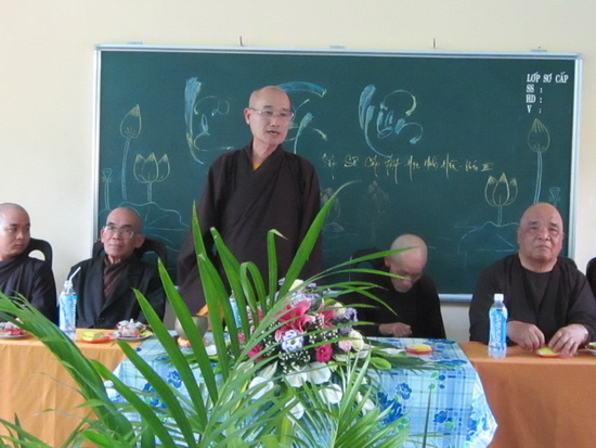 Lớp Sơ cấp Phật học tổ chức họp mặt cuối năm