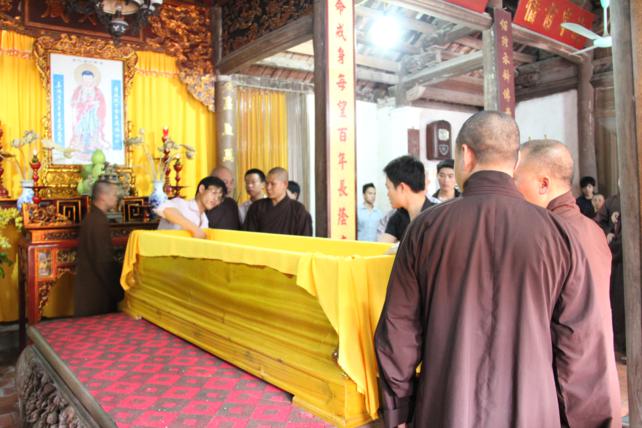 Lễ nhập Kim quan Trưởng lão HT. Thích Thanh Bích