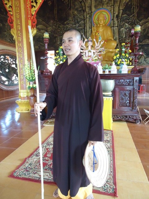 Đăk Nông: GĐPT Chánh Đạo cùng thôn xóm sạch đẹp vui đón xuân mới