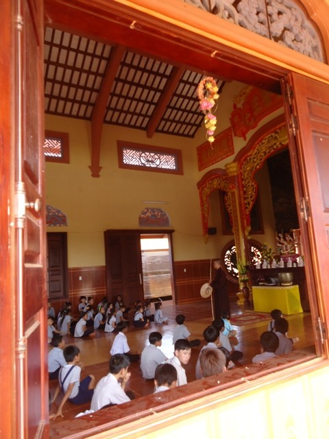 Đăk Nông: GĐPT Chánh Đạo cùng thôn xóm sạch đẹp vui đón xuân mới