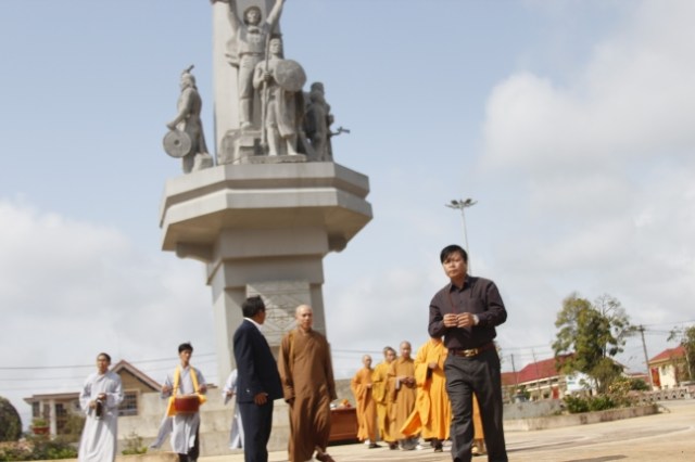 Kon Tum: Chùa Khánh Lâm lễ khai kinh cầu siêu bạt độ các anh hùng liệt sỹ