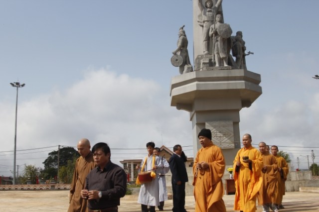 Kon Tum: Chùa Khánh Lâm lễ khai kinh cầu siêu bạt độ các anh hùng liệt sỹ