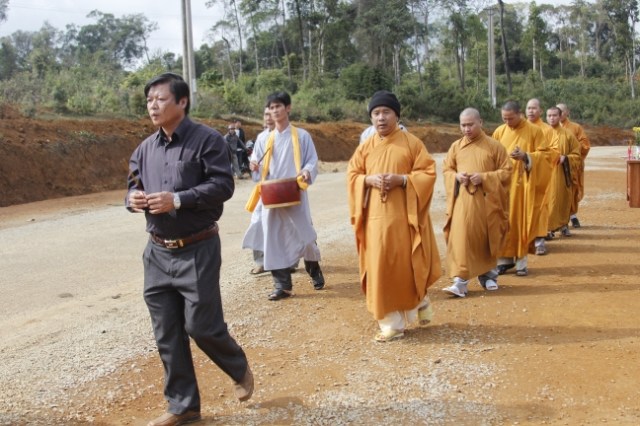 Kon Tum: Chùa Khánh Lâm lễ khai kinh cầu siêu bạt độ các anh hùng liệt sỹ