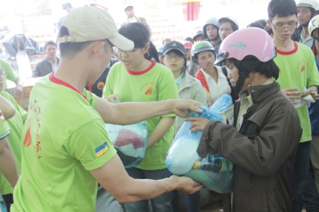 Kon Tum: Hàng ngàn người tham dự lễ cầu siêu tại chùa Khánh Lâm - Măng Đen