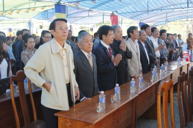 Kon Tum: Hàng ngàn người tham dự lễ cầu siêu tại chùa Khánh Lâm - Măng Đen