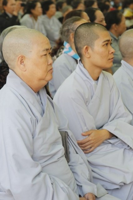 Kon Tum: Hàng ngàn người tham dự lễ cầu siêu tại chùa Khánh Lâm - Măng Đen