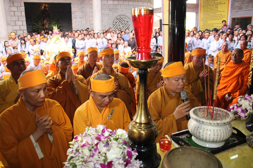 Lễ Truy niệm và phụng tống kim quan Thượng tọa Thích Thanh Chương nhập bảo tháp