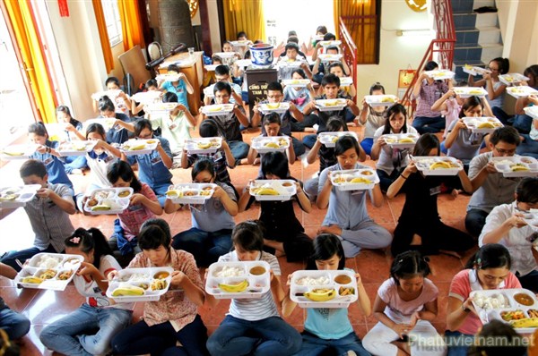 TP.HCM: Khóa tu Mật Pháp Đôi Bàn Tay tại chùa Thiện Mỹ
