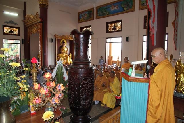 Gia Lai:Long trọng tổ chức Đại Lễ Phật Đản PL 2557