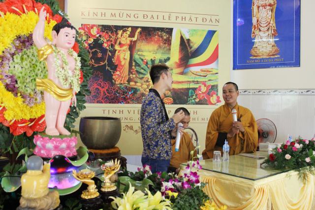 TP.HCM: Thiêng liêng đại lễ tắm Phật sơ sinh tại TV Pháp Hạnh
