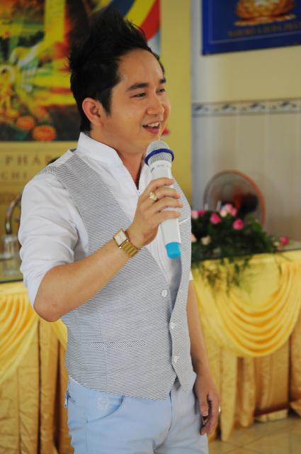 TP.HCM: Thiêng liêng đại lễ tắm Phật sơ sinh tại TV Pháp Hạnh