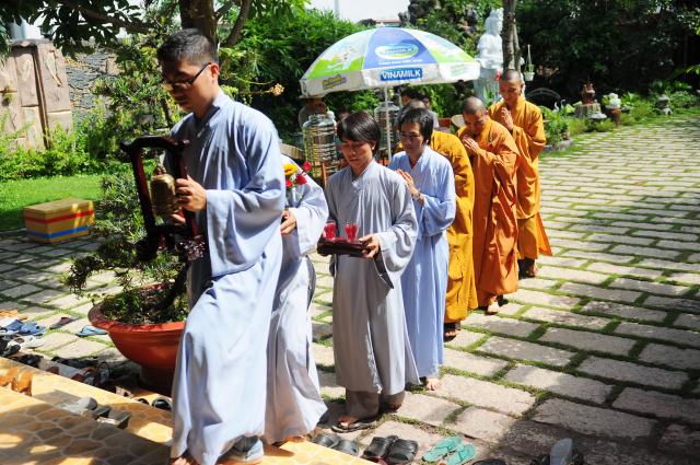 TP.HCM: Thiêng liêng đại lễ tắm Phật sơ sinh tại TV Pháp Hạnh