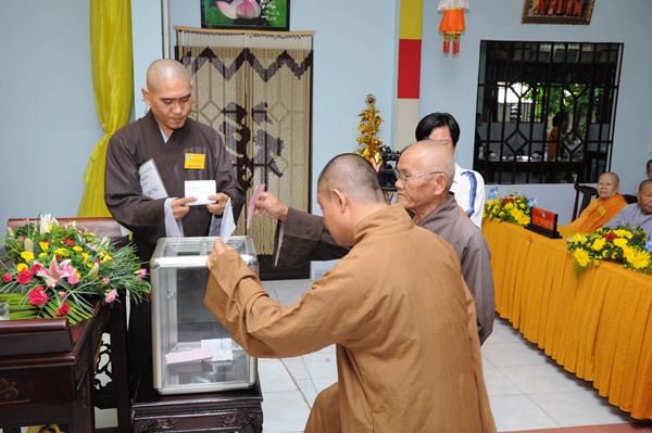 Khai mạc Khóa sinh hoạt Hành chánh của Phật giáo Hóc Môn