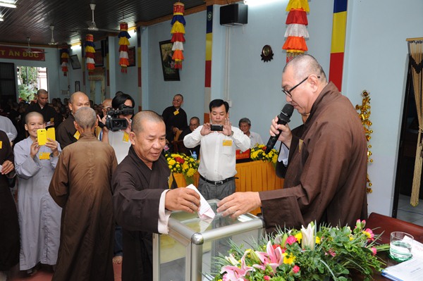 Khai mạc Khóa sinh hoạt Hành chánh của Phật giáo Hóc Môn