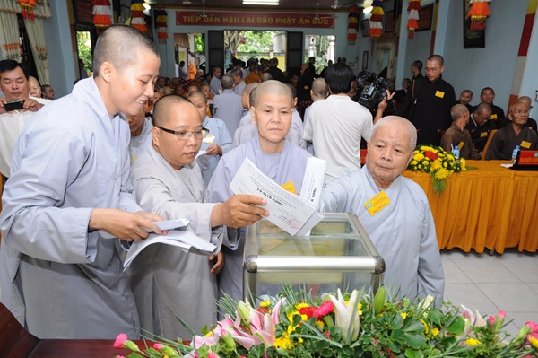 Khai mạc Khóa sinh hoạt Hành chánh của Phật giáo Hóc Môn