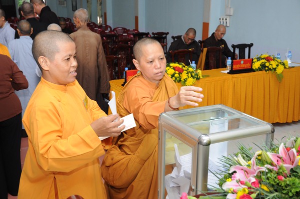 Khai mạc Khóa sinh hoạt Hành chánh của Phật giáo Hóc Môn