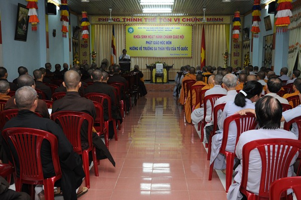 Khai mạc Khóa sinh hoạt Hành chánh của Phật giáo Hóc Môn
