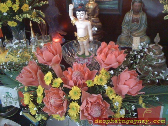 TP. HCM: Trao giải thiết trí bàn thờ Phật đản sinh