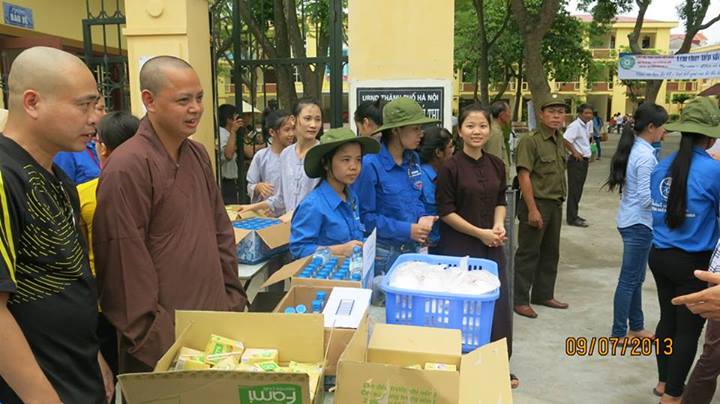 Chùa Sủi:  Cơm chay mùa thi ấm lòng sĩ tử