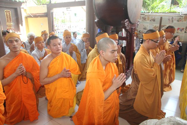 Lễ Cúng Dường Chung Thất Cố Hòa Thượng Phương Trượng Chùa Long Bửu