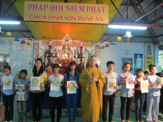 Khóa tu mùa hè ở chùa Linh Sơn Pháp Ấn