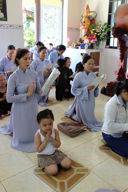 TP.HCM: Thiêng liêng đại lễ tắm Phật sơ sinh tại TV Pháp Hạnh