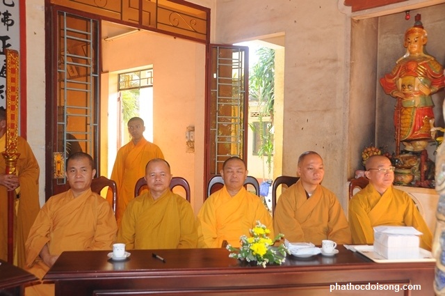 Ban Hoằng Pháp TW GHPGVN thăm trường hạ Đắk Nông