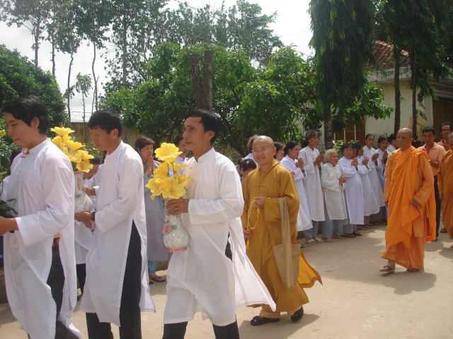 Quỹ Từ thiện ĐPNN- Tặng quà cho Làng người mù tại Sóc Trăng