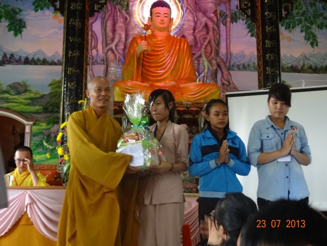 Long An: Bế mạc khóa tu mùa hè “Sống và Khát Vọng”