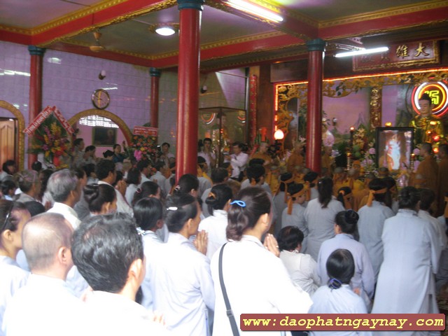 TP. HCM: Thất trai tuần - Nhập bảo tháp xá lợi cố ĐLHT thượng Từ hạ Nhơn