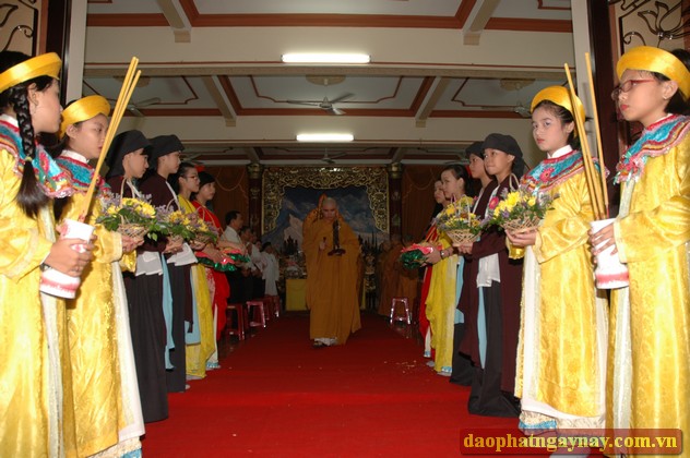 TP. HCM: Phật giáo Phú Nhuận chào mừng đại lễ Phật Đản PL 2557