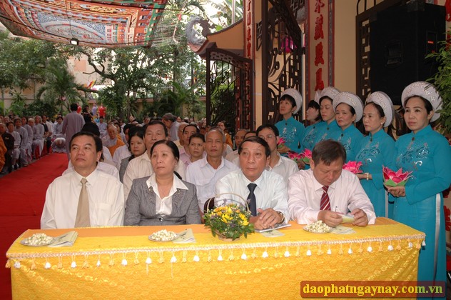TP. HCM: Phật giáo Phú Nhuận chào mừng đại lễ Phật Đản PL 2557