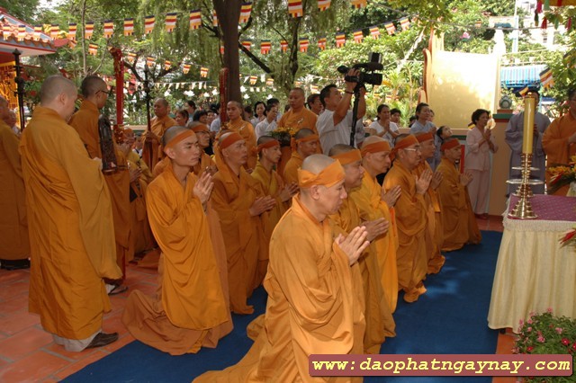 TP. HCM: Thất trai tuần - Nhập bảo tháp xá lợi cố ĐLHT thượng Từ hạ Nhơn