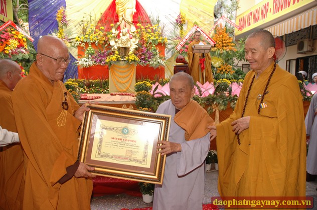 TP. HCM: Phật giáo Phú Nhuận chào mừng đại lễ Phật Đản PL 2557