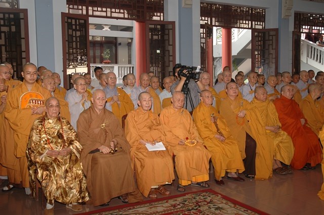 Chùm ảnh: Lễ trà tỳ nhục thân Đại lão HT. Thích Từ Nhơn