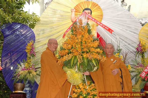 TP. HCM: Phật giáo Phú Nhuận chào mừng đại lễ Phật Đản PL 2557