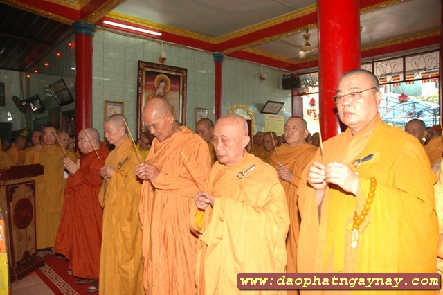 TP. HCM: Thất trai tuần - Nhập bảo tháp xá lợi cố ĐLHT thượng Từ hạ Nhơn