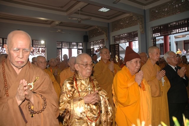 Chùm ảnh: Lễ trà tỳ nhục thân Đại lão HT. Thích Từ Nhơn