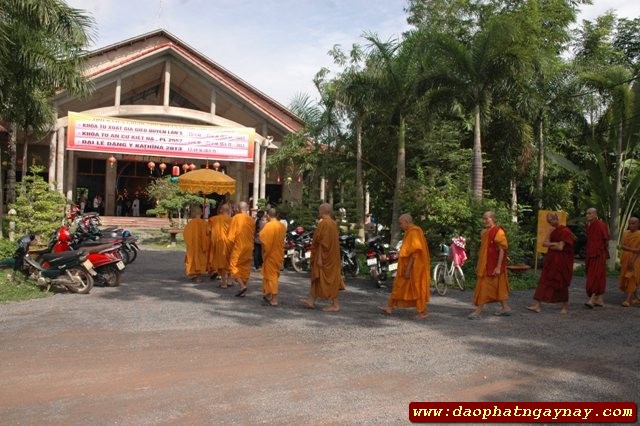 Đồng Nai: Lễ xuất gia gieo duyên lần thứ năm