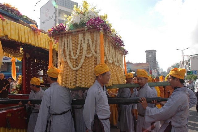 Chùm ảnh: Lễ trà tỳ nhục thân Đại lão HT. Thích Từ Nhơn