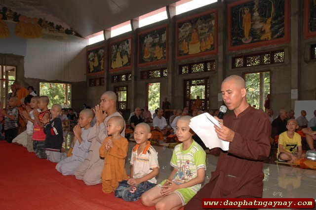 Đồng Nai: Lễ xuất gia gieo duyên lần thứ năm