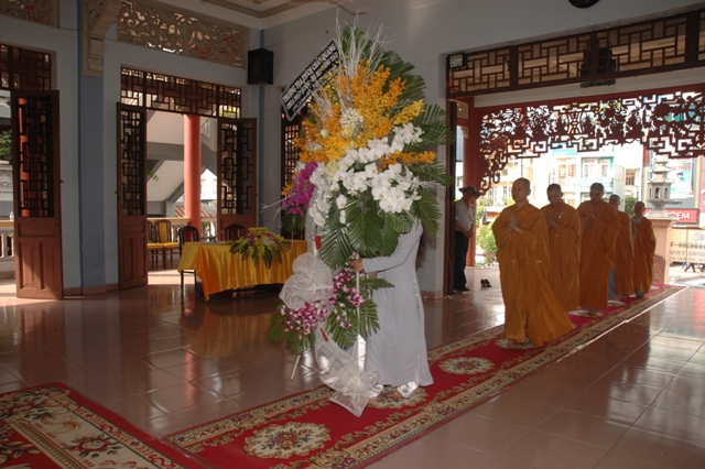 TP. HCM: Các phái đoàn viếng tang lê ĐLHT Thích Từ Nhơn ngày thứ nhất