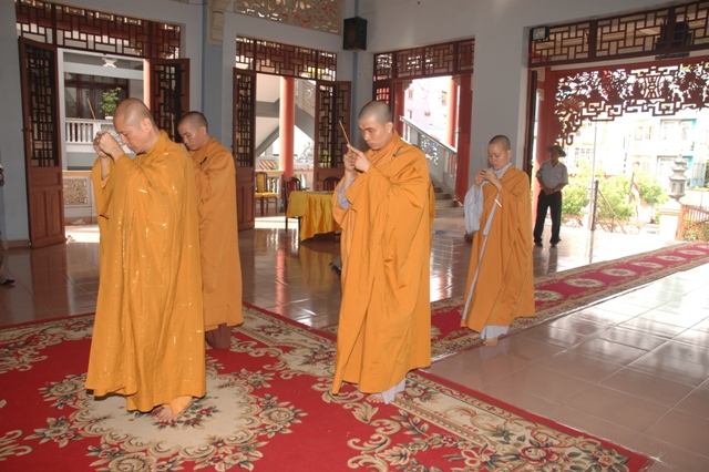 TP. HCM: Các phái đoàn viếng tang lê ĐLHT Thích Từ Nhơn ngày thứ nhất