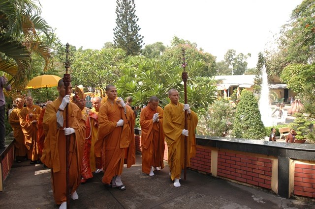 Chùm ảnh: Lễ trà tỳ nhục thân Đại lão HT. Thích Từ Nhơn