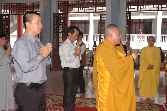 TP. HCM: Các phái đoàn viếng tang lê ĐLHT Thích Từ Nhơn ngày thứ nhất