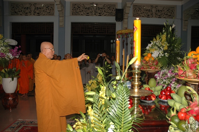 Lễ nhập kim quan Đại lão Hòa thượng Thích Từ Nhơn