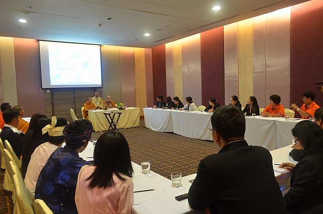 Hội thảo Phật giáo tại Đại học Mahamakut, Thái Lan