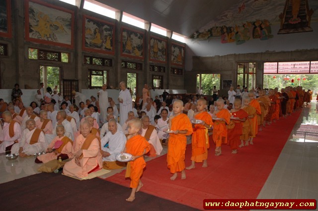 Đồng Nai: Lễ xuất gia gieo duyên lần thứ năm